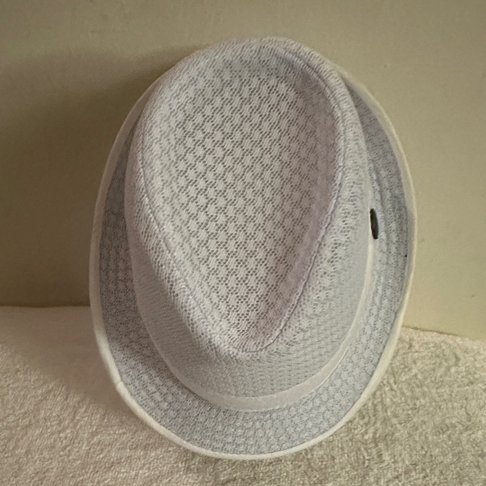 White Women s Summer Fedora Hat - Breathable Performance Style